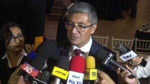 photo_5109562901332167792_w