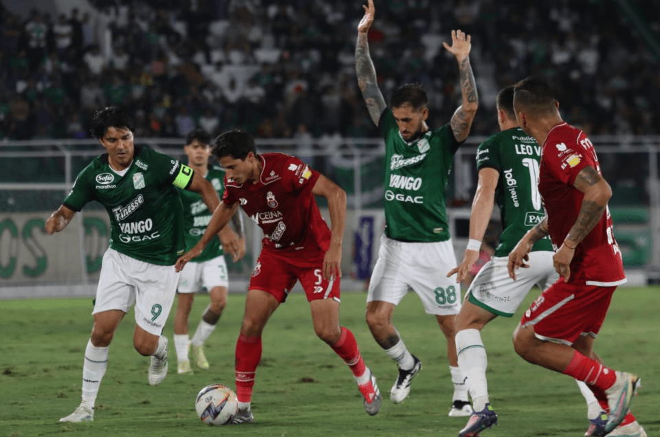 Marcelo Martins se convirtió en la gran figura del encuentro. (Imagen: RRSS)