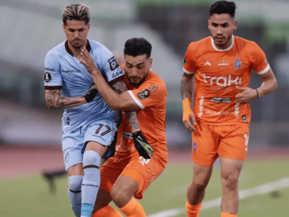 De visitante, Bolívar empató 1-1 frente a La Guaira. (Imagen: RRSS)