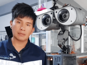 Roly Mamani: El ingeniero boliviano que desarrolla un robot humanoide con IA